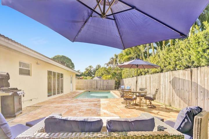 Beautiful 4 Bedrooms/Pool/Walk To Beach Deerfield Beach Eksteriør bilde