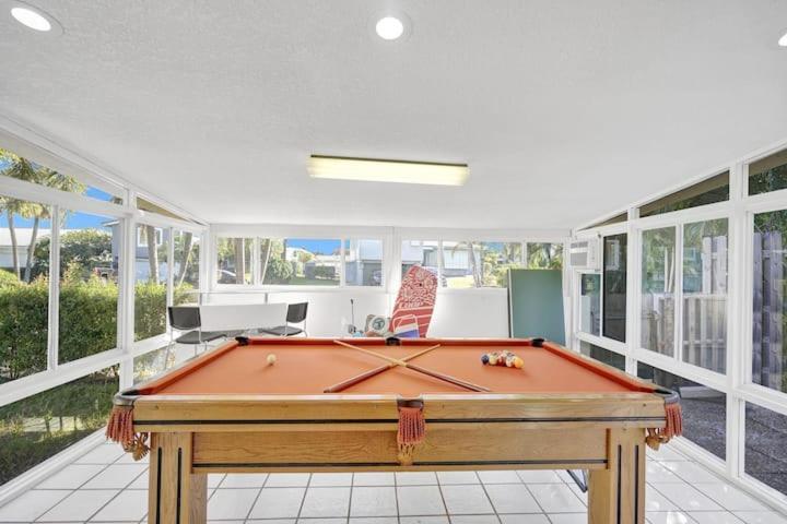 Beautiful 4 Bedrooms/Pool/Walk To Beach Deerfield Beach Eksteriør bilde