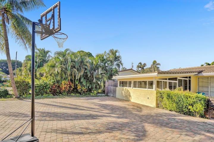 Beautiful 4 Bedrooms/Pool/Walk To Beach Deerfield Beach Eksteriør bilde